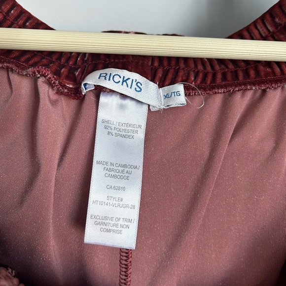 Used crushed velvet jogger. - Picture 3 of 3